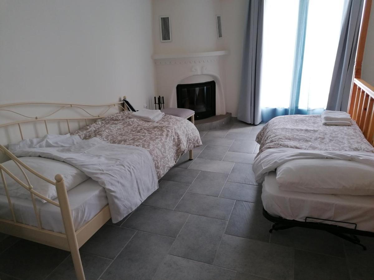 Amphitrite Apartments Скирос Екстериор снимка