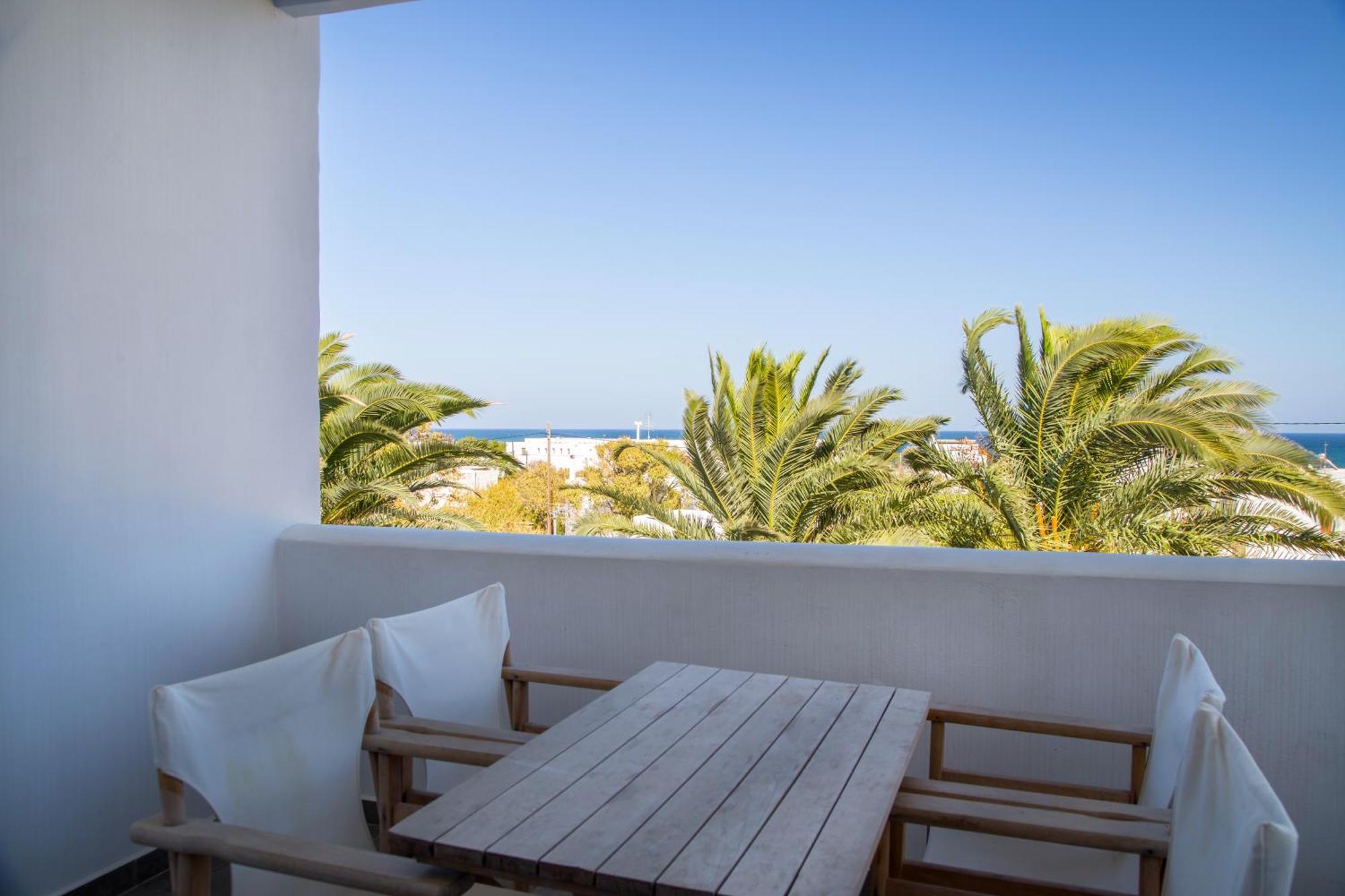 Amphitrite Apartments Скирос Екстериор снимка