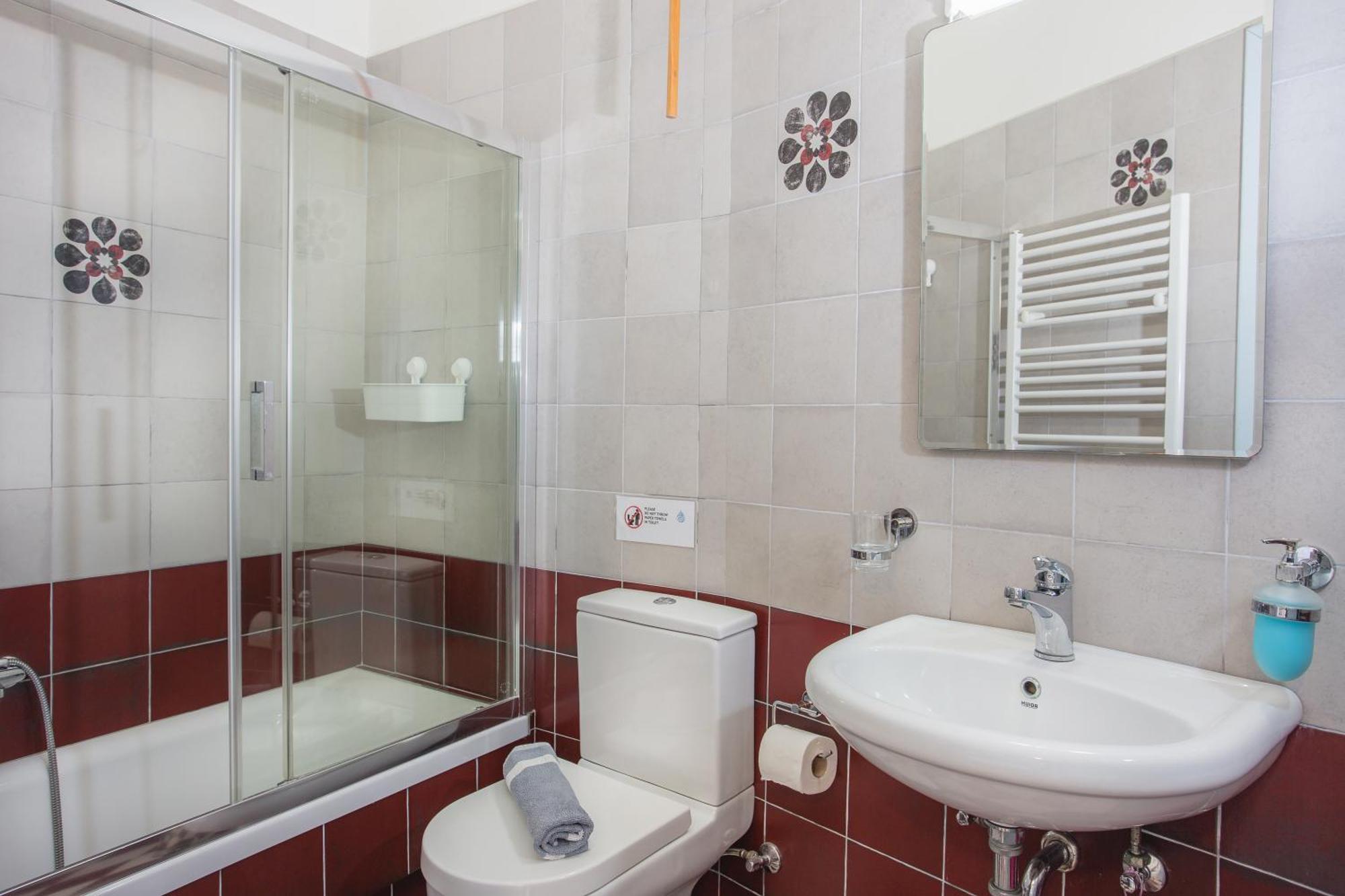 Amphitrite Apartments Скирос Екстериор снимка