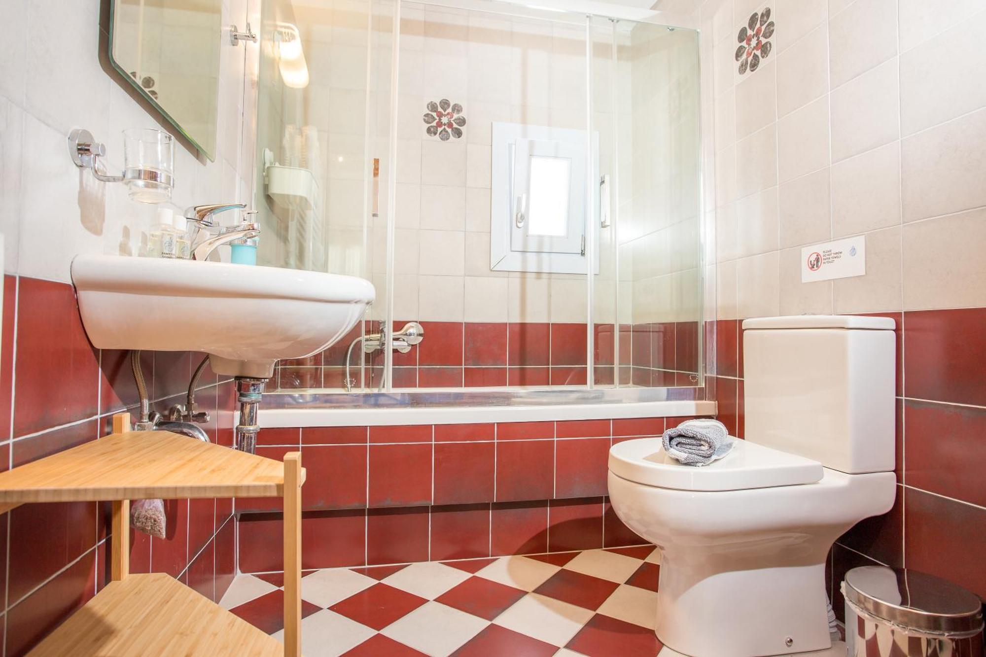 Amphitrite Apartments Скирос Екстериор снимка