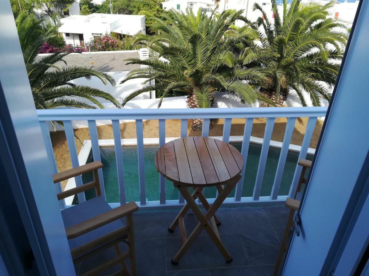 Amphitrite Apartments Скирос Екстериор снимка
